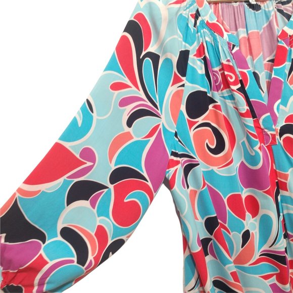 Crown & Ivy Swirl Print Peasant Top Plus Size 1X - Picture 4 of 15